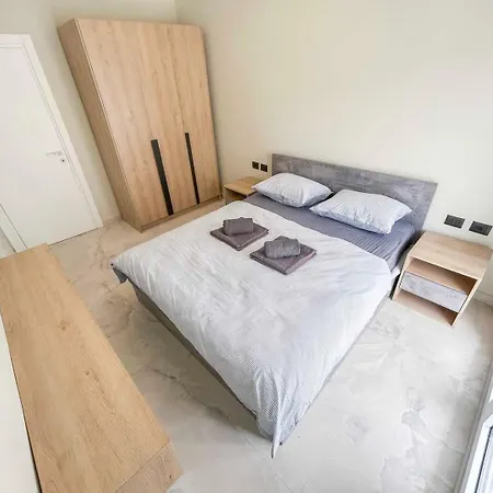 Durres Qered By As Appartement *
