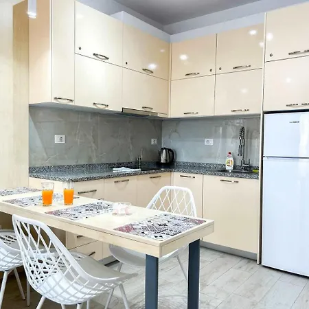 Durres Qered By As Appartement Golem (Tirana)