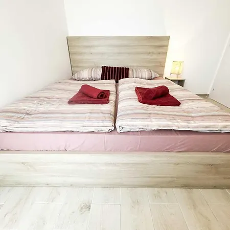 Durres Qered By As Appartement *